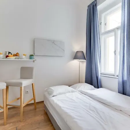 Jt's Benatska Str. Appartement *